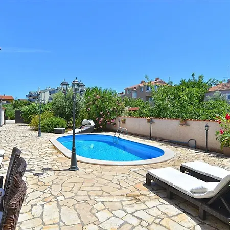 House Vesna 2101