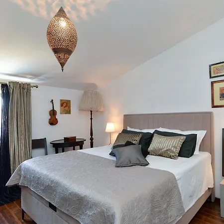 House Vesna 2101 Tatil Evi *