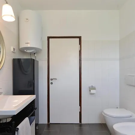 Holiday home House Vesna 2101 *