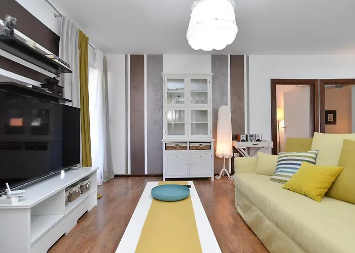 House Vesna 2101